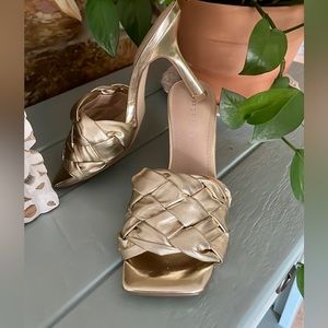 Marc Fisher gold heels, worn only 1x.